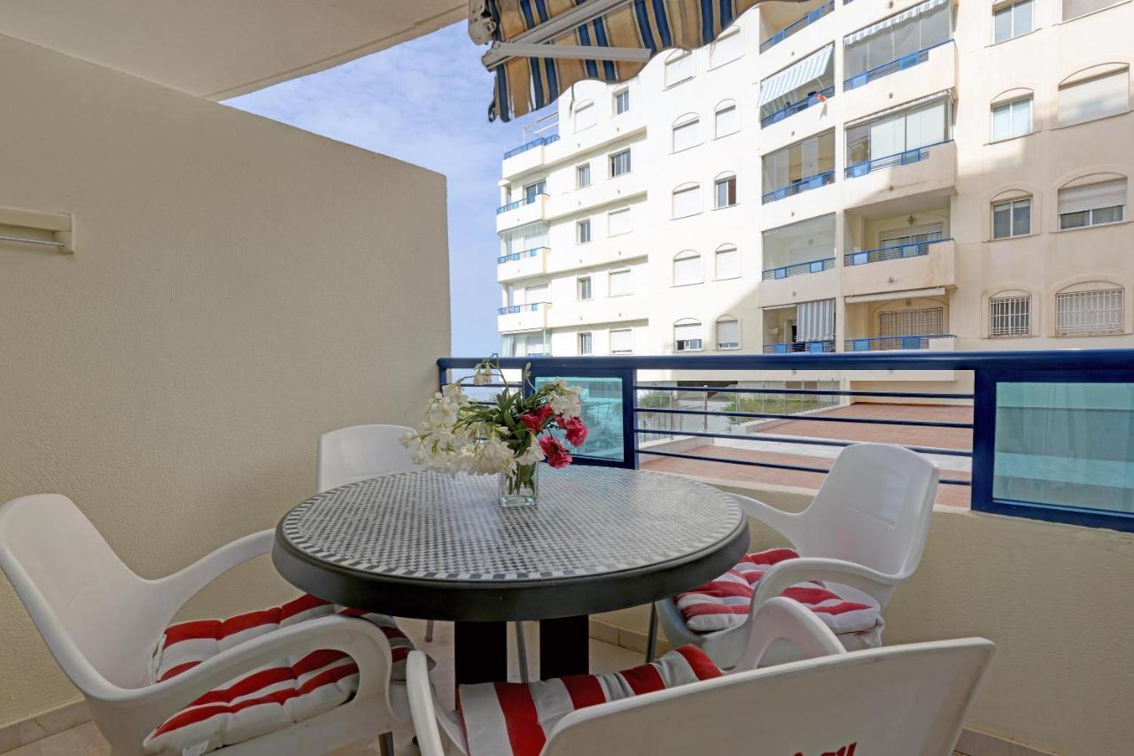 First Line Beach Apartment Марбелья Екстер'єр фото